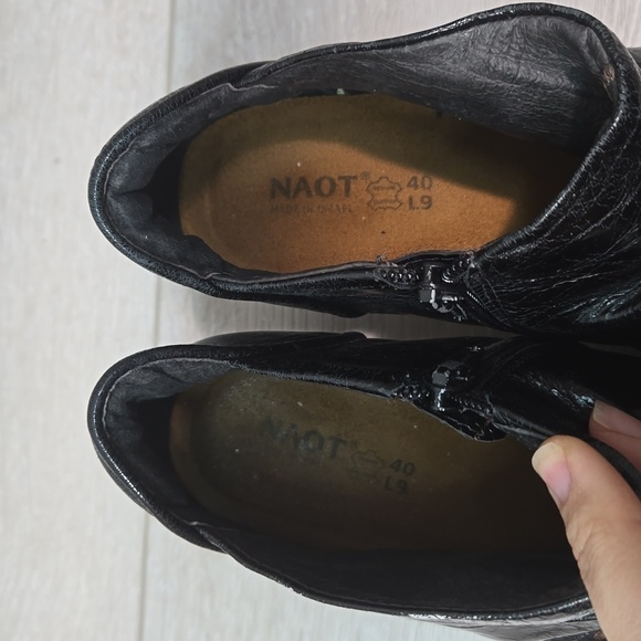 Naot Women Advance Glossy Ankle Leather Heels Boots shoes sz 40/9 - Picture 6 of 15